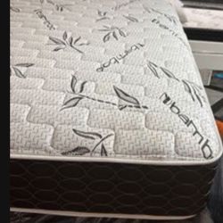 Queen Black Bamboo Mattress and Boxspring ****Colchones Nuevos *****