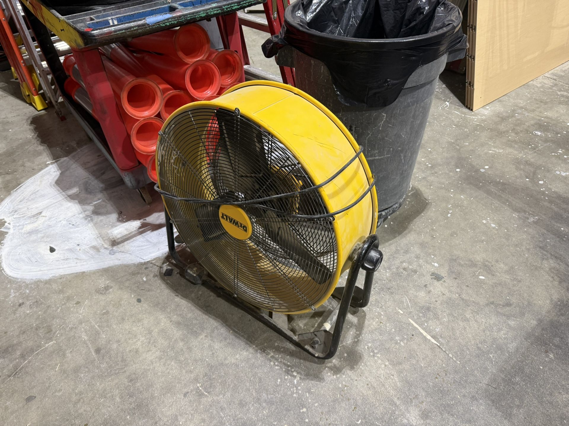 Dewalt Fan