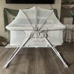 Grey & White Cosco baby bassinet