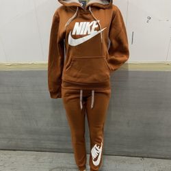 Ladies Nike Joggers 
