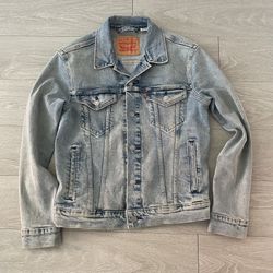 Levi's denim jacket