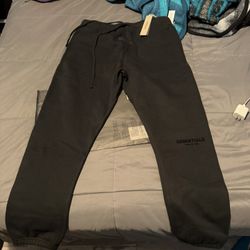 Essential Sweatpants Cuffed