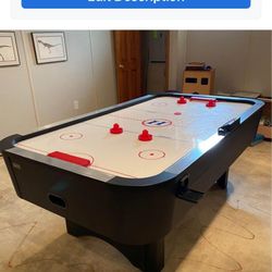 “Harvard “ Like New 7foot Air Hockey Table.