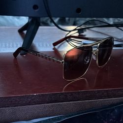 Louis Vuitton Sunglasses 