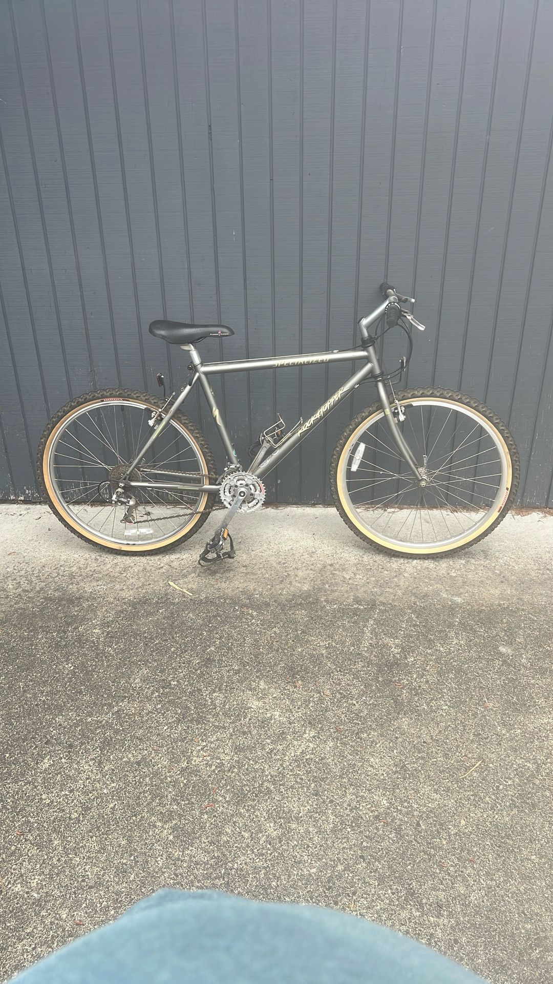 Specialized rock hopper for sale 50 bucks