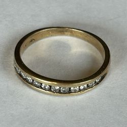 10K Yellow Gold Diamond Band Ring Size 7