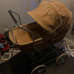 Vintage Stroller 