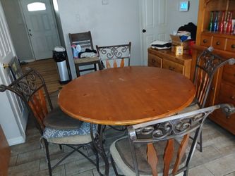Wooden Table With 4 Chairs 