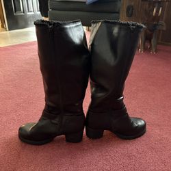 Black Wide Calf Boots