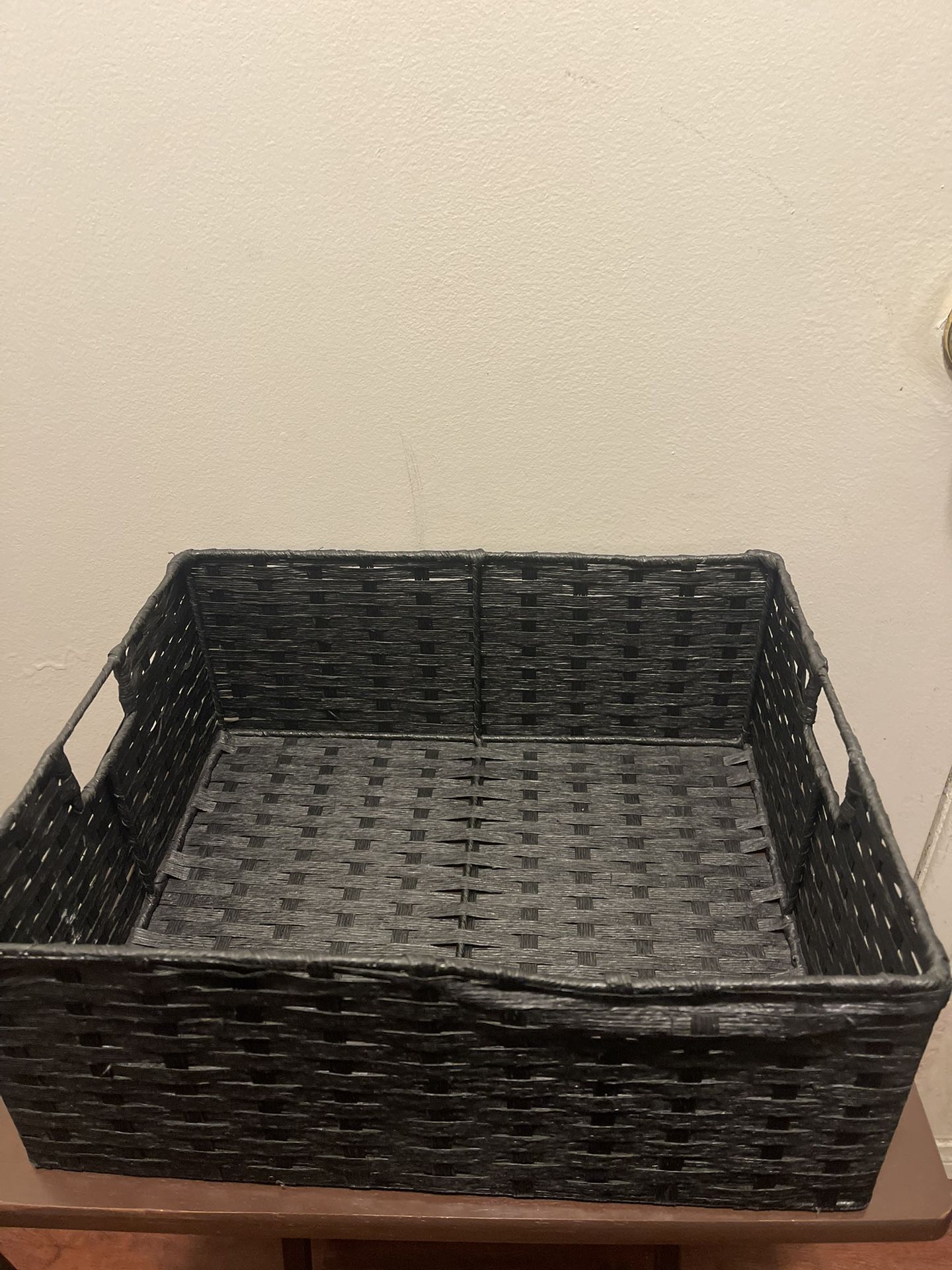 Basket READ DESCRIPTION