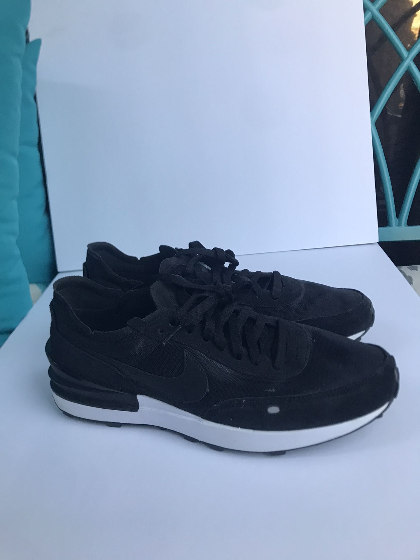 Men's Nike Waffle One 11 1/2 NEW