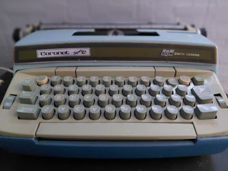 Coronet super 12 typewriter for Sale