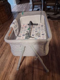 Gently used bassinet