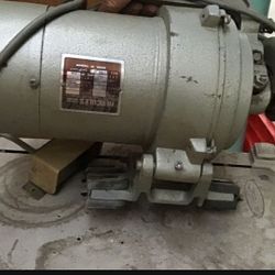 Hercules Clutch Motor 1/2 Horse Power With On Off  Switch