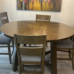Round Dining Table With 6 Chairs