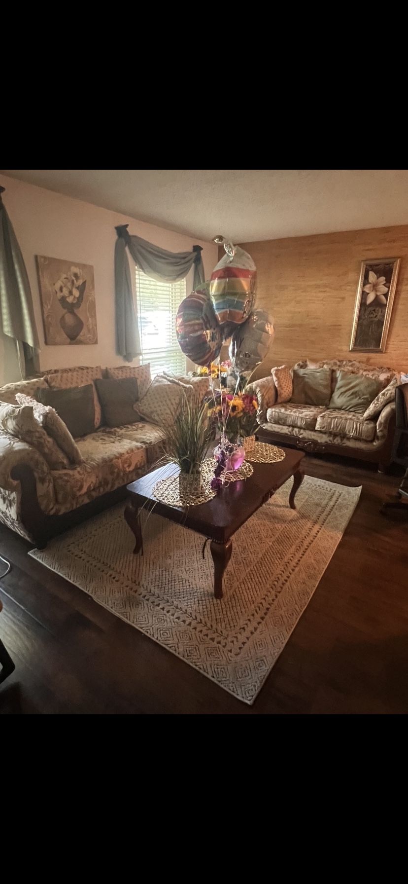 Couch And Table for Sale in Gainesville, FL OfferUp