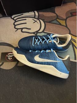 Nike Kobe 11 low brave blue Sz 5