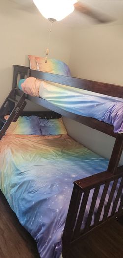 Twin over Full bunk bed