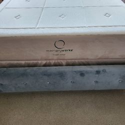 Queen Memory Foam Mattress