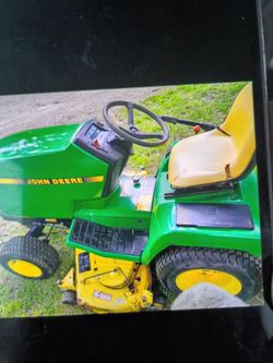 John Deere 265 48inch cut 17hp Kawasaki runs and cuts great