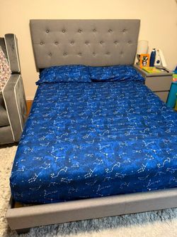 Full size bed with mattress