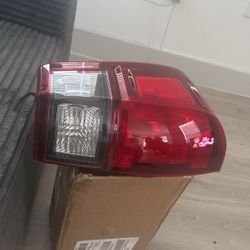 Toyota Tacoma Driver Side Tail Light