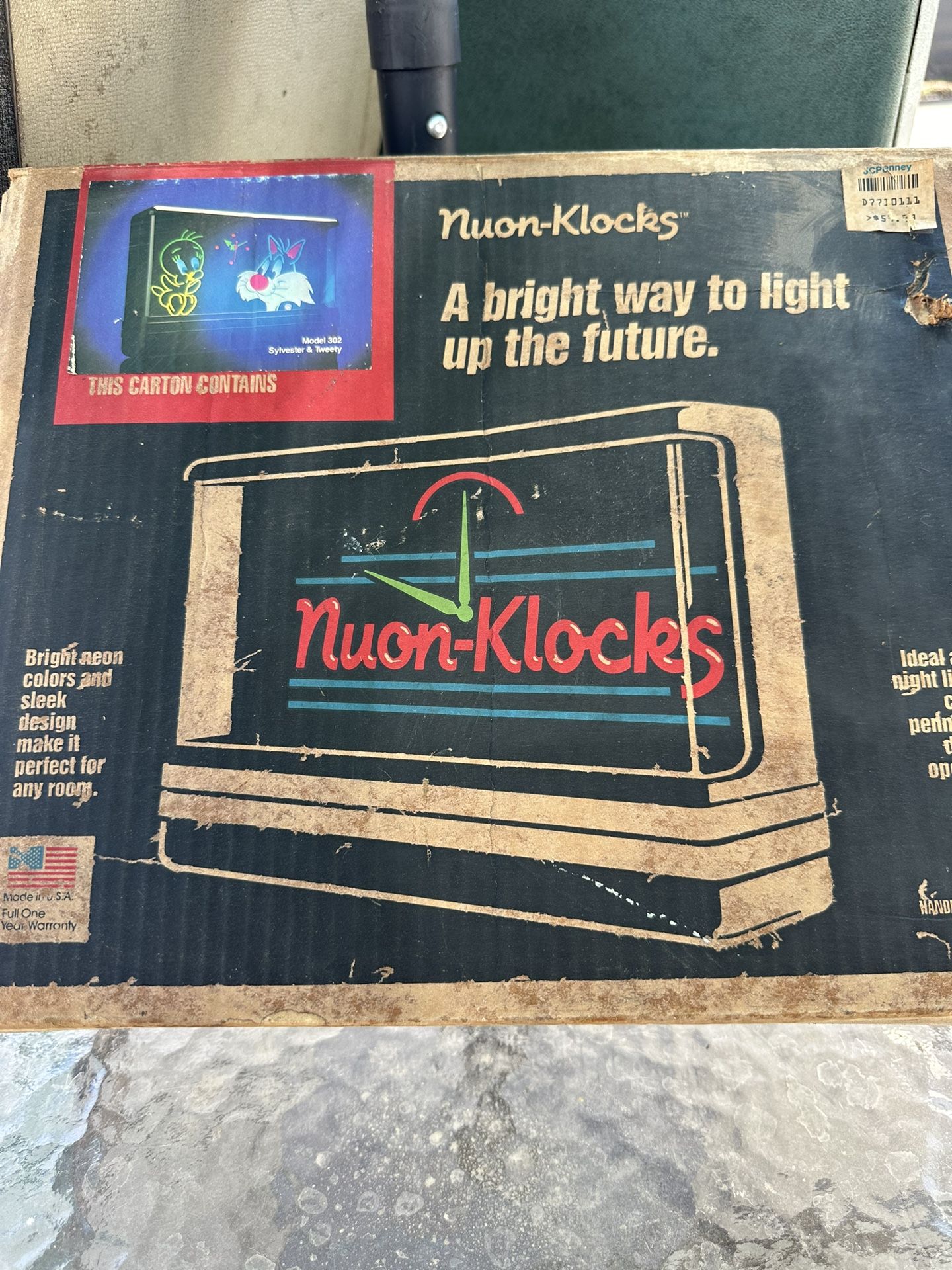 Vintage Neon Clock