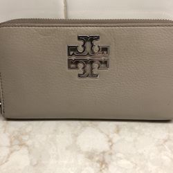 Tory Burch  Wallet