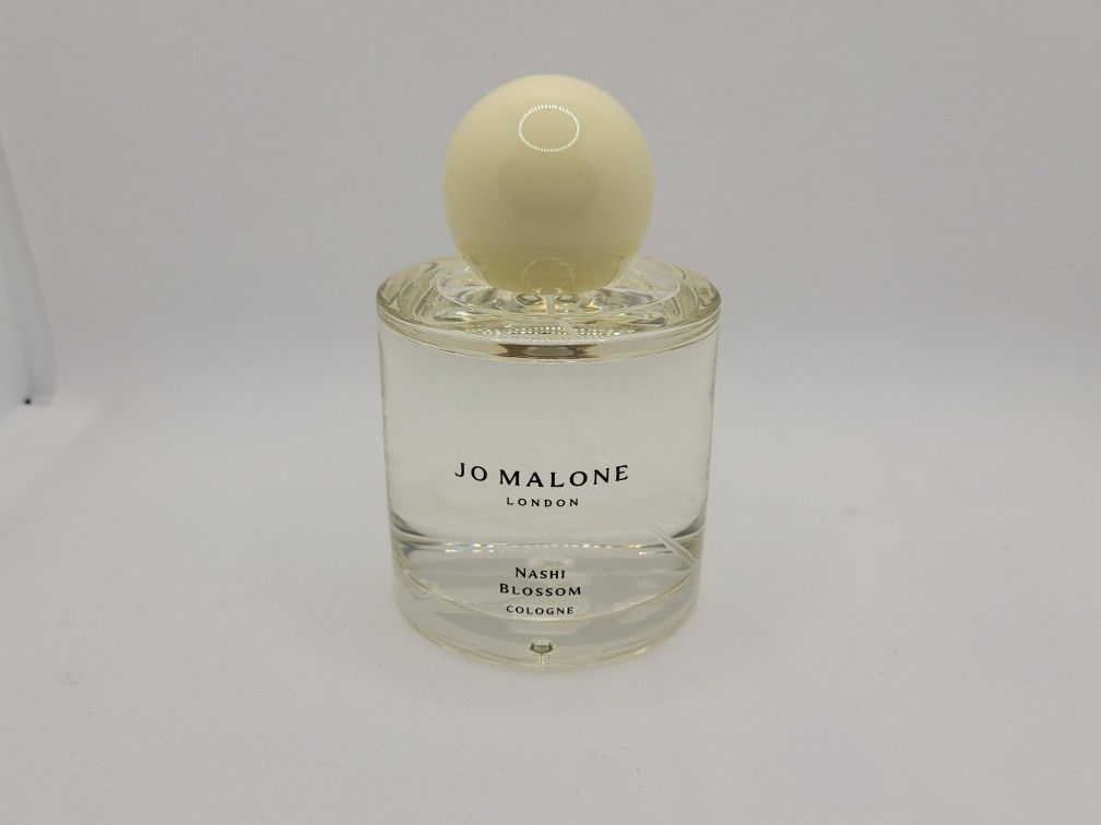 Jo Malone London
Limited-Edition Nashi Blossom Cologne 3.4 oz