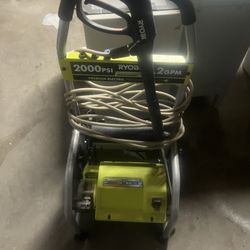 Pressure Washer Model 2000