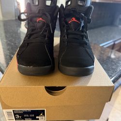 Air Jordan  6 Infrared Salesman size 3.5  Grade School