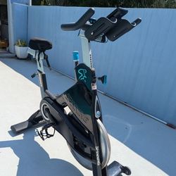 Precor Chrono Power Indoor Exercise Bike (Commercial Grade)