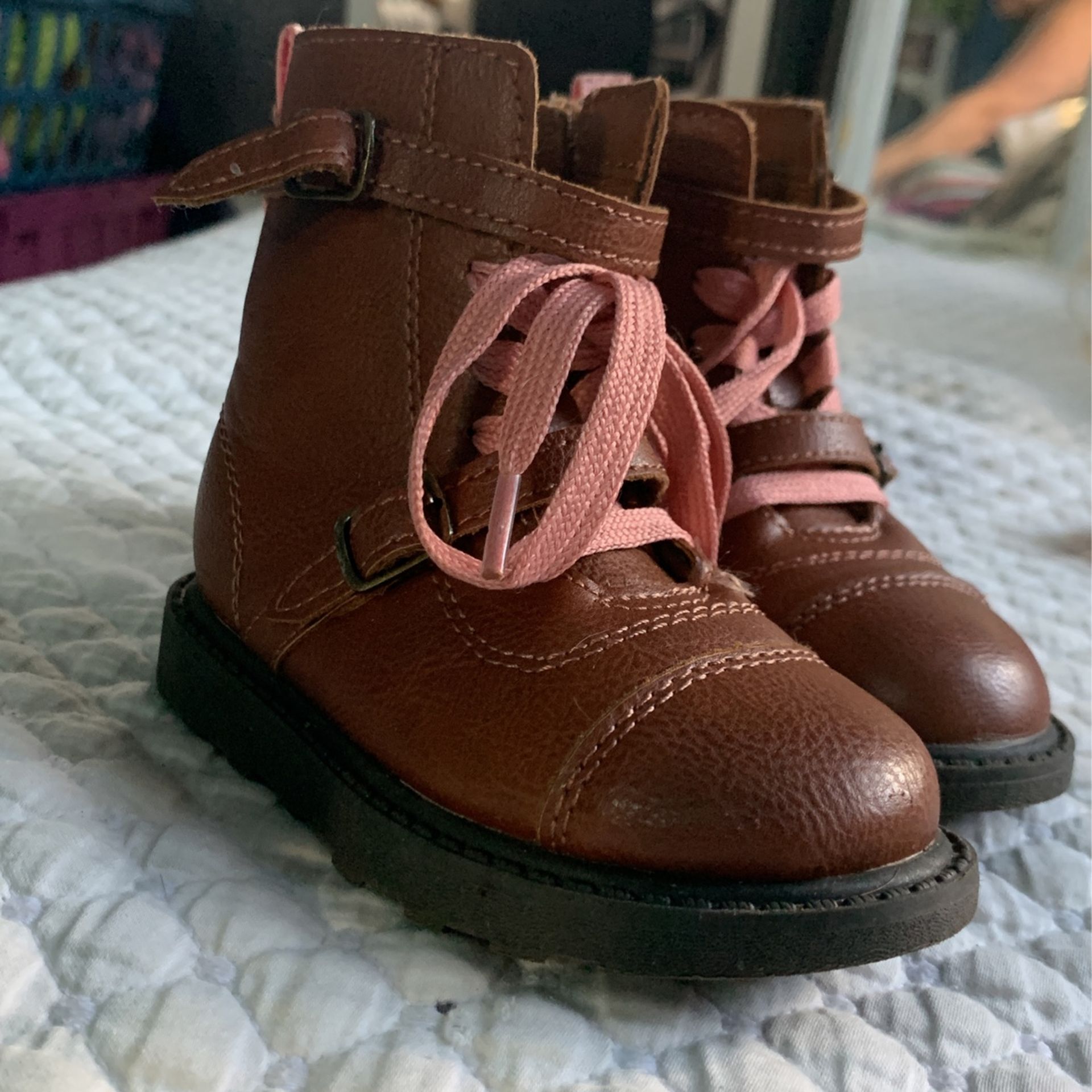 Carters Toddler Boots 6