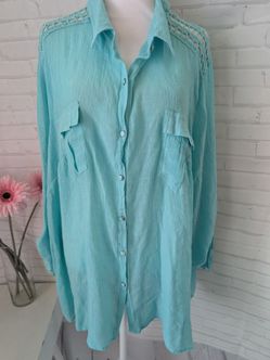 Cato blouse size 26/28