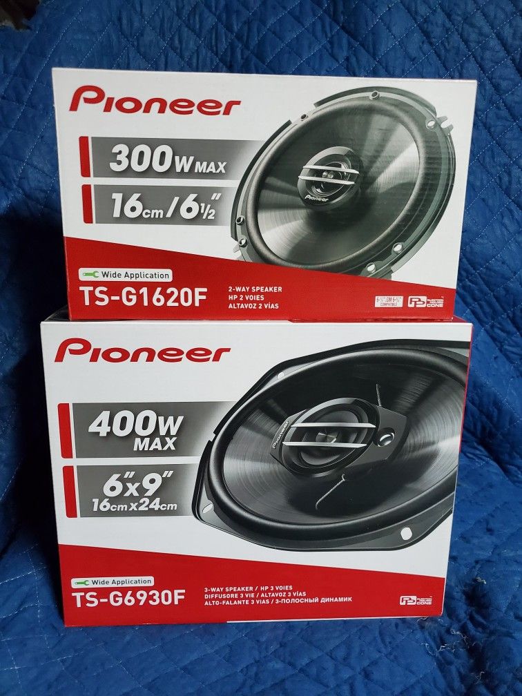 Pioneer Speakers