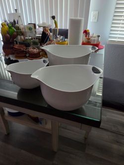 Cusinart bowl