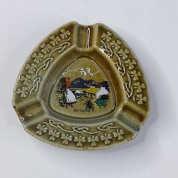 Vintage Ireland Wade Co Porcelain Triangular Ashtray Village Scene 