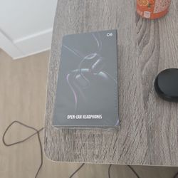 Brand New Earbuds 