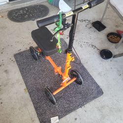Knee Scooder