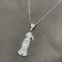 Santa Muerte Pendant w/ 20” Figaro Chain – 925 Sterling Silver & Clear CZ Stones