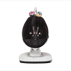 4 Moms MamaRoo  Graco