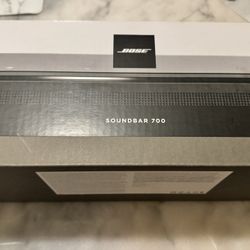 Bose Smart Soundbar 700: Premium Bluetooth Soundbar with Alexa Voice Control Built-in, Black New In Box