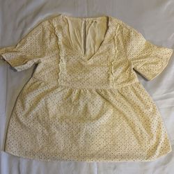 Miss Me Blouse: Color Beige