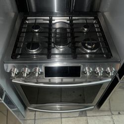30 Wide Fridge Kenmore And 30 Wide Stove Samsung 