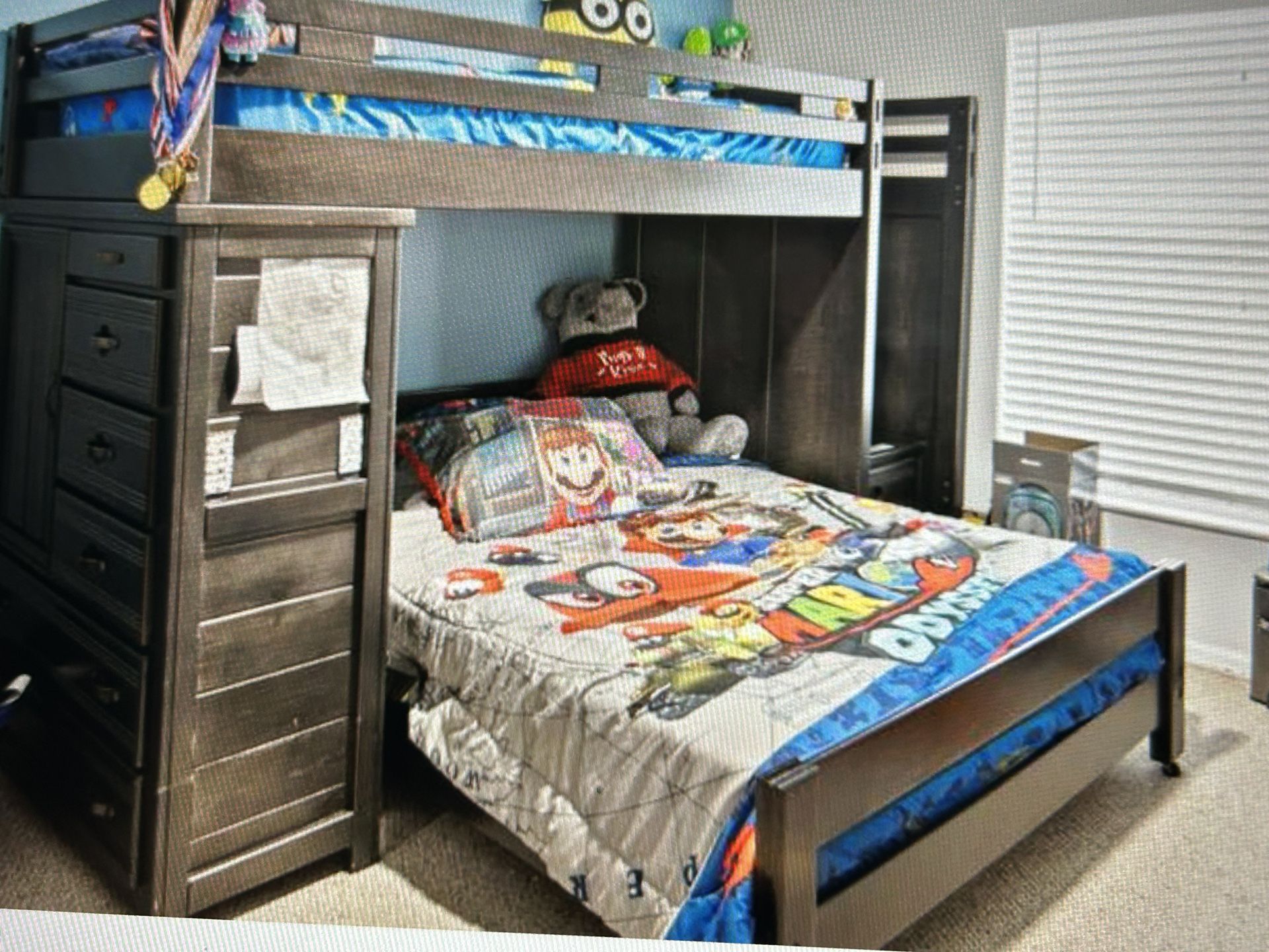 Full/Twin Bunkbed