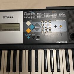 Yamaha PsrE223
