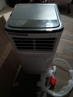 Frigidaire 5,500 BTU Portable AC with hose attachments