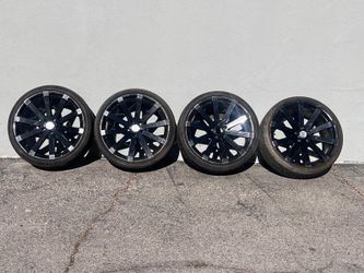 Set Of 20” Rims For Sale