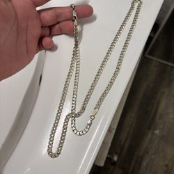925 Italy Stamped Diamond Cut Cuban Link Chain Weighs 29 Grams 
