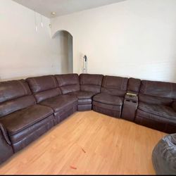 Power Reclining Sectional